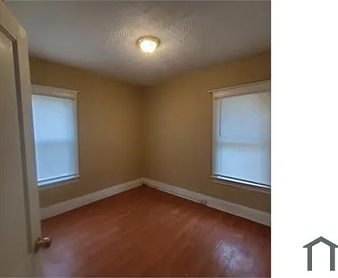 11305 Hopkins Ave #DOWN — Photo 7