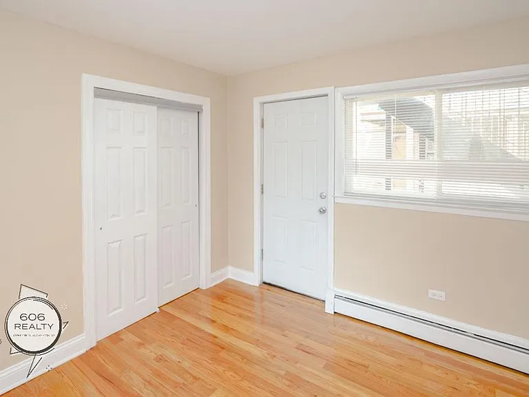 3443 S Central Ave #6 — Photo 7