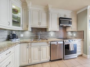 6888 Station Hill Dr #1105, Burnaby, BC