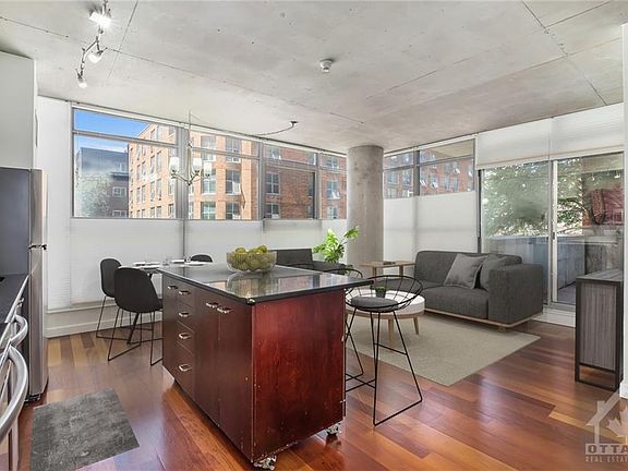 4th image of 179 George St Unit 205