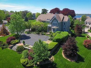 2 Delamar Ct, Glen Cove, NY 11542