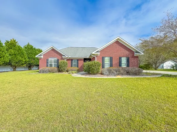 1804 Old Carriage Trl, Statesboro, GA 30458