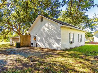 3303 Bayou Black Dr, Houma, LA 70360