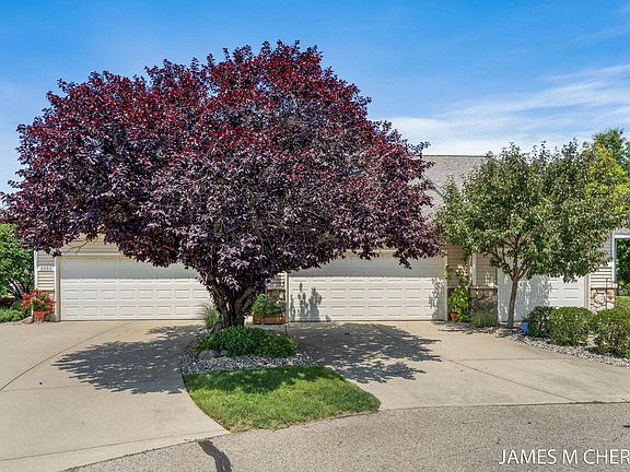 2nd image of 2979 Stoney Creek Ct