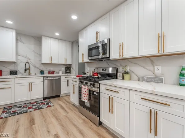 1118 Chapman Dr, Las Vegas, NV 89104