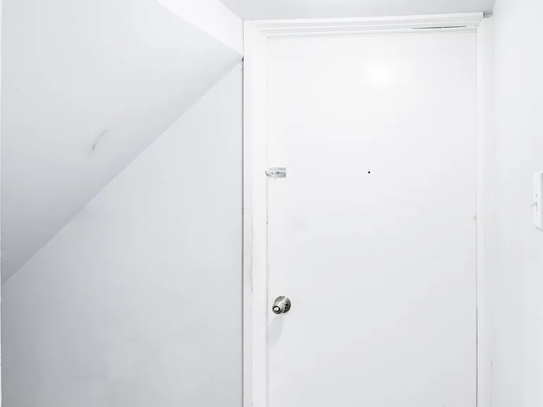 1 Harrison Ct — Photo 22