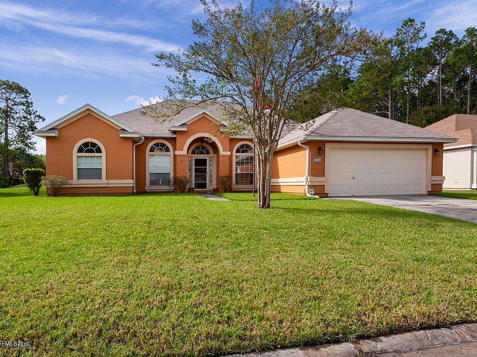 1st image of 10768 Fall Creek Dr W
