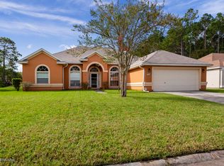 10768 Fall Creek Dr W, Jacksonville, FL 32222