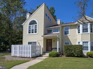 7 Dennis Ct, Hightstown, NJ 08520