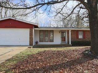 4642 Towne Hall Dr, Arnold, MO 63010