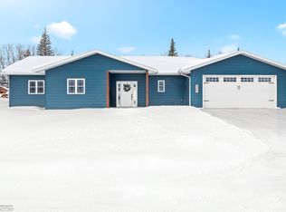 505 Sheyenne Dr, Wahpeton, ND 58075