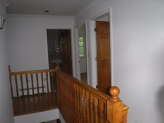 4th image of 543 Madison Ave