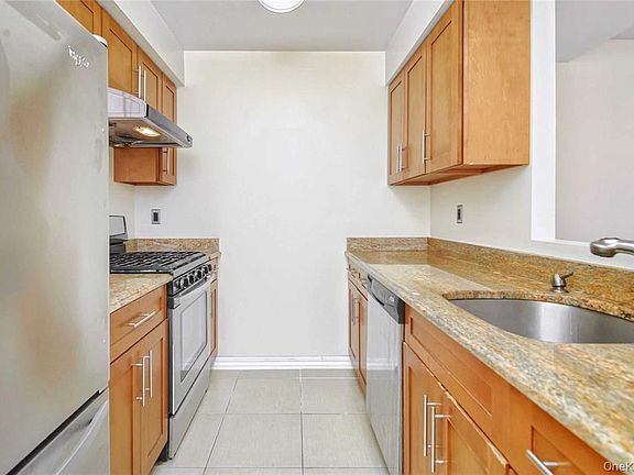 3rd image of 40-40 75th Street #3J