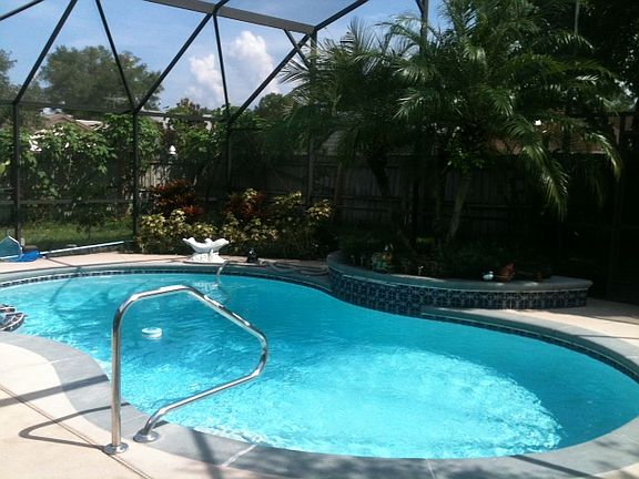 4th image of 2726 Mint Dr