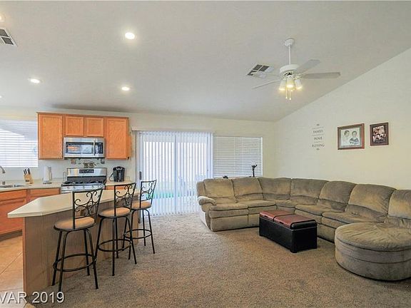3rd image of 4016 Cotton Creek Ave