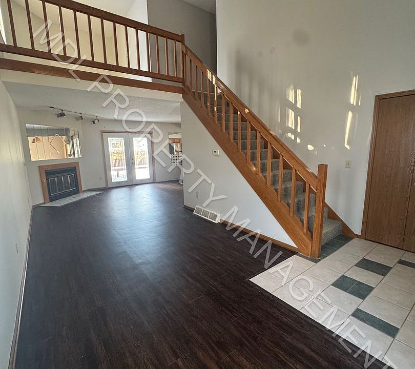 1st image of 2345 Darwin Ln