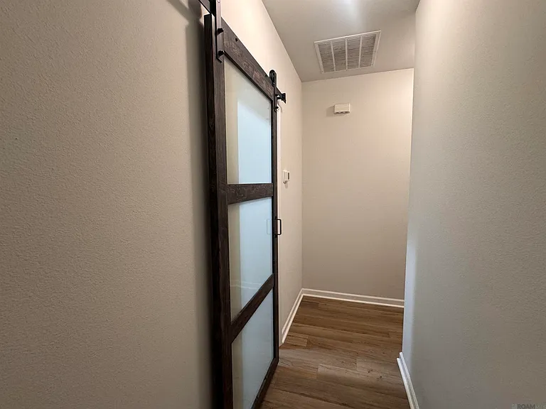 11579 Water View Ave — Photo 14