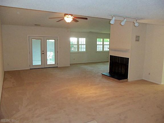 2nd image of 780 Deer Lake Dr