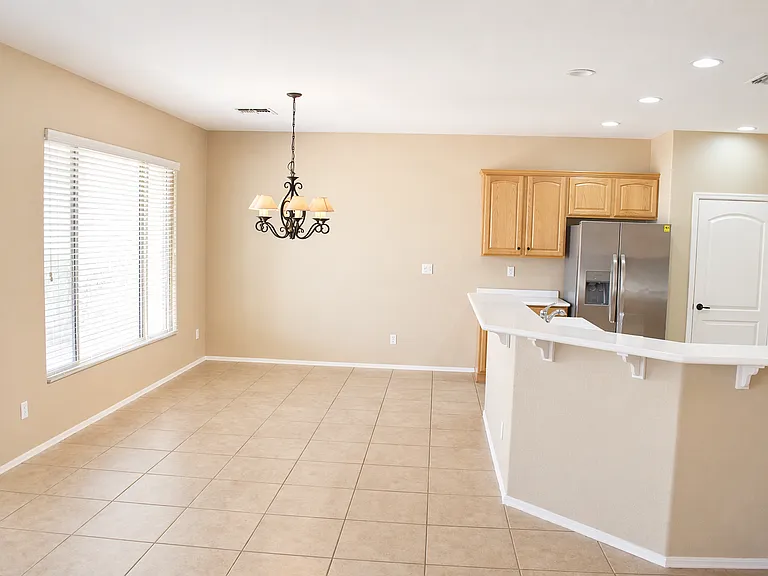 12910 W Junipero Dr — Photo 5