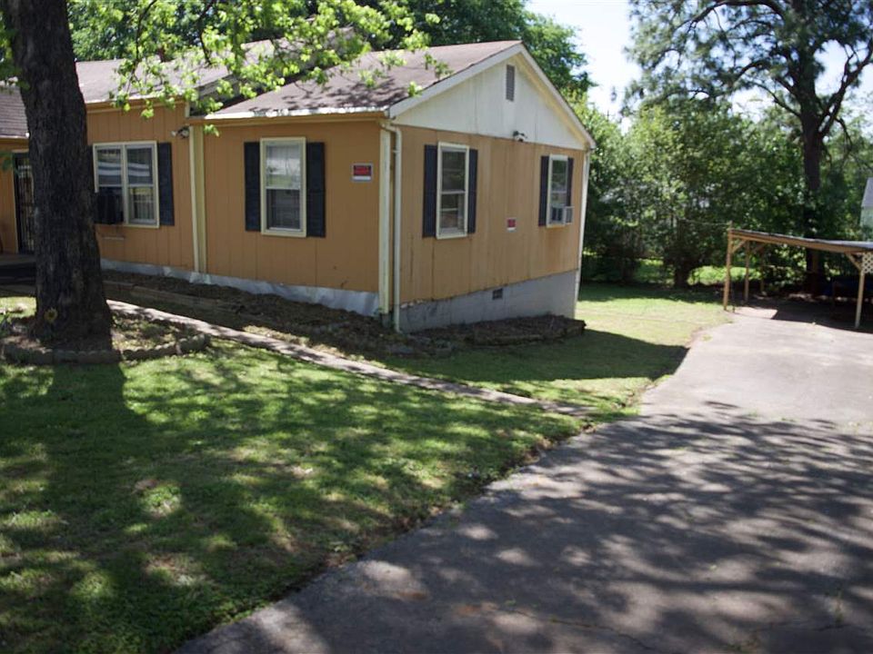 2nd image of 13 Price St