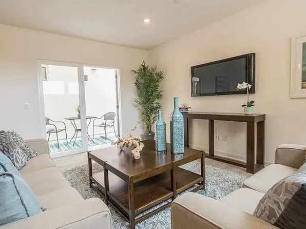 3128 Canon St #103, San Diego, CA 92106