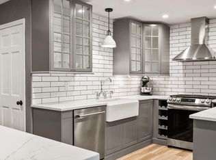 7539 N Bell Rd, Milwaukee, WI 53217