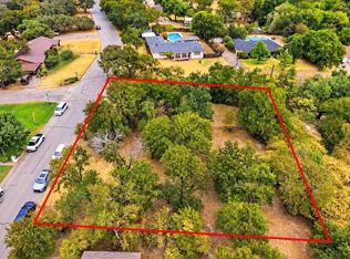201 Lakeridge Rd, Lakeside, TX 76108