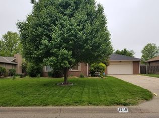 1719 N Northwest Pkwy, Wichita, KS 67212