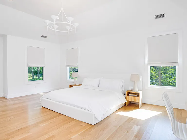 7715 Soundview Ave — Photo 24