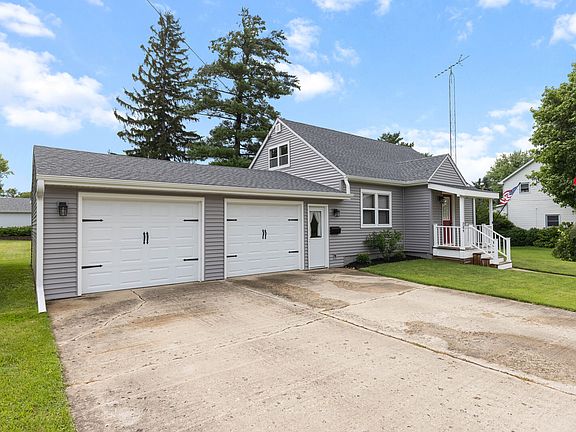 2nd image of 209 A St