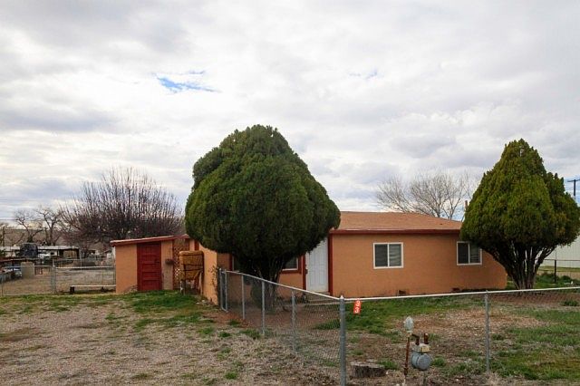 1st image of 33 Road 5777