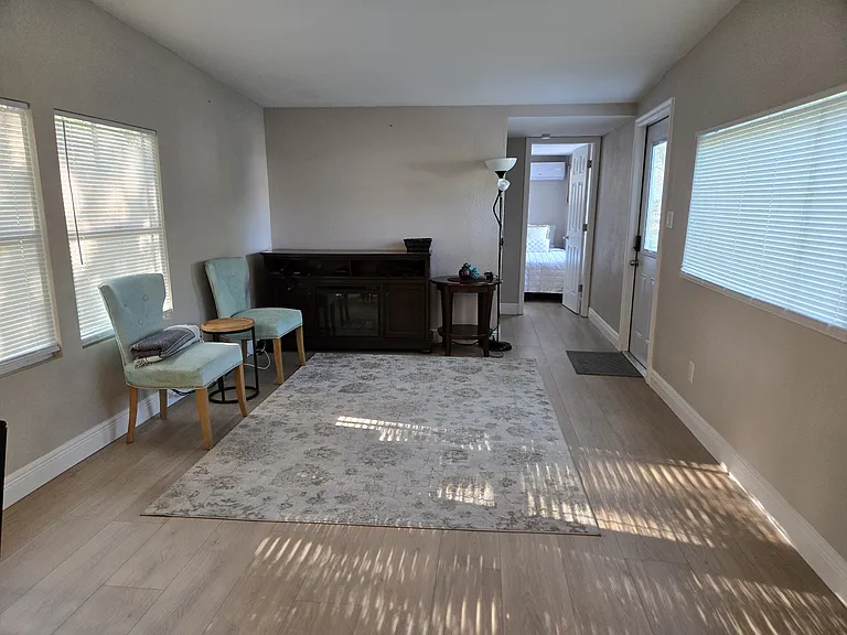 754 Elm St — Photo 7
