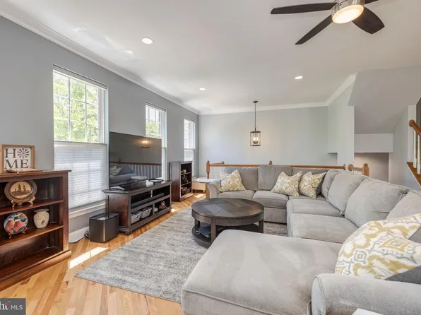 6542 Trask Ter, Alexandria, VA 22315