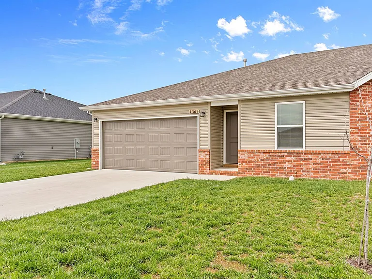1268 S Choctaw Rd — Photo 3