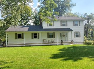 20 Oak Tree Ln, Johnson City, NY 13790