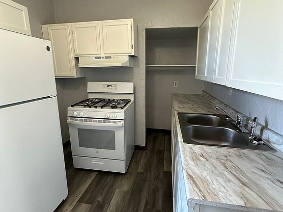 5th image of 814 Lovett Pl #2