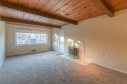 4th image of 7423 Rosewood Cir