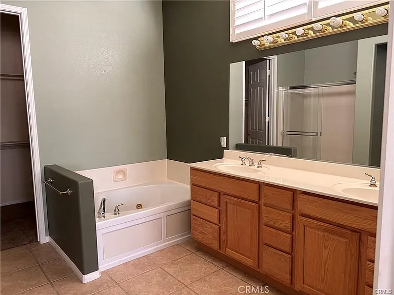 6329 Myrtle Beach Dr — Photo 9