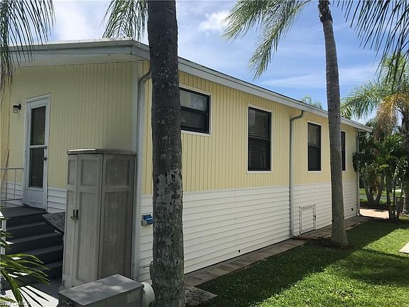 4th image of 24441 Lindy Ln