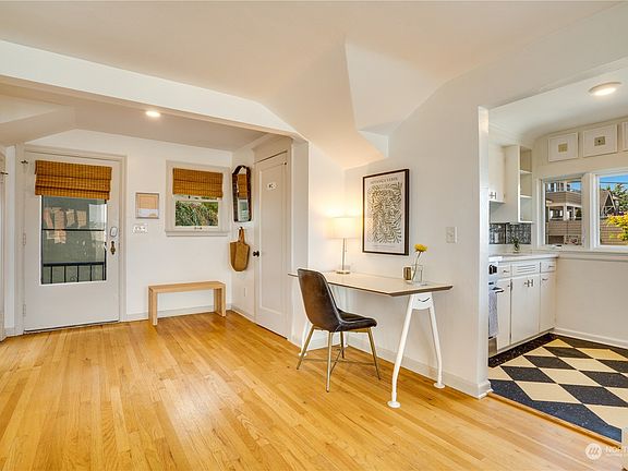 4th image of 212 N 6th Street #7
