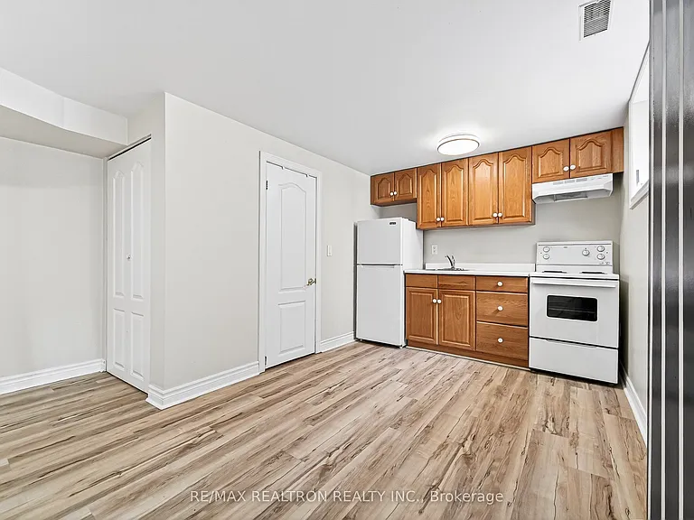 454 Donlands Ave #R2 — Photo 13