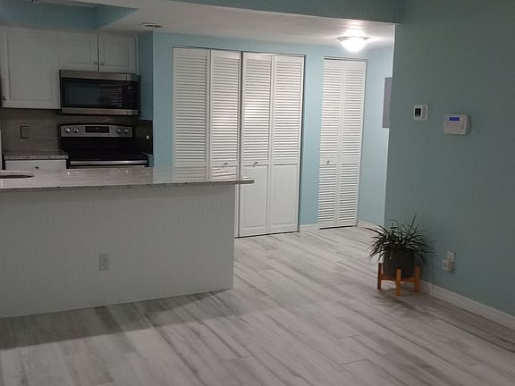 4th image of 100 Fairway Park Blvd Unit 1902