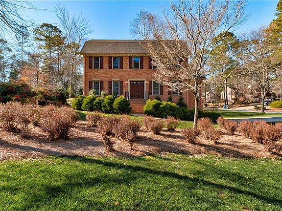 4th image of 2191 Meadowind Ln NE