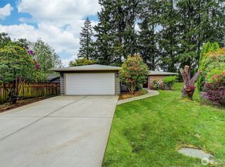 13607 120th Ave NE, Kirkland, WA