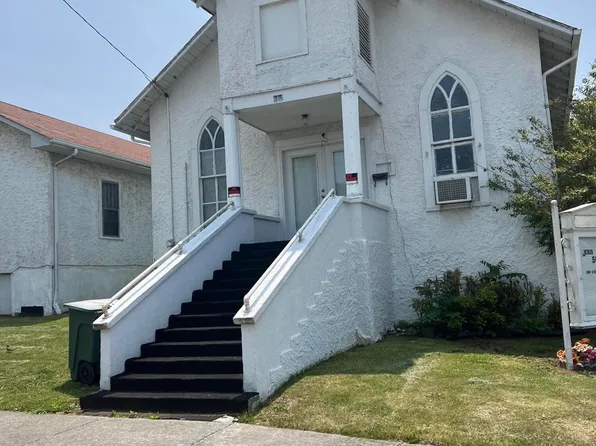 304 Merry Dr, Elizabethton, TN 37643