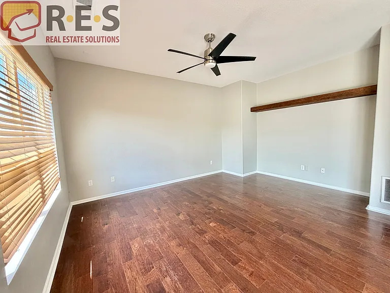 3578 Wonder Dr — Photo 6