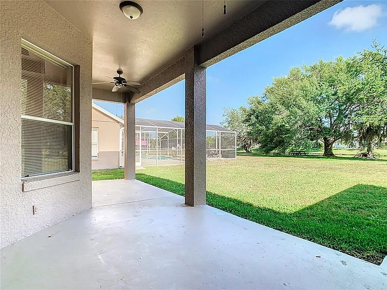 4925 Brightmour Cir — Photo 48