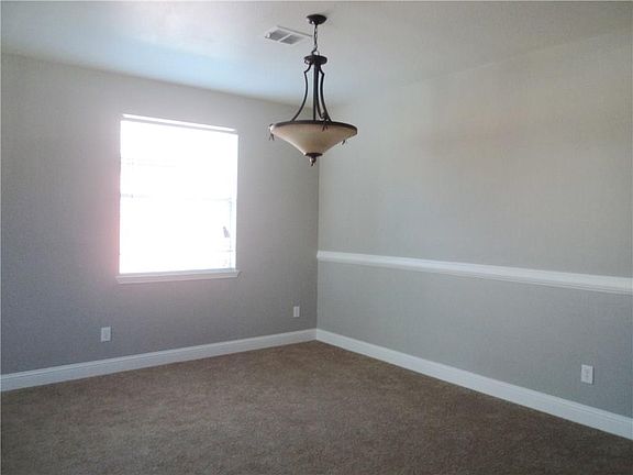 4th image of 2312 Sumac Ct