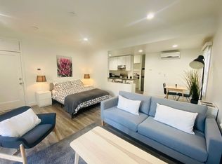 121 S Elm Dr, Beverly Hills, CA 90212