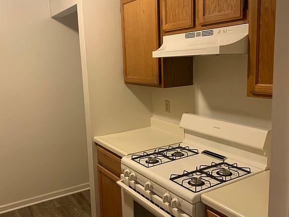 2nd image of 247 Northland Dr APT E